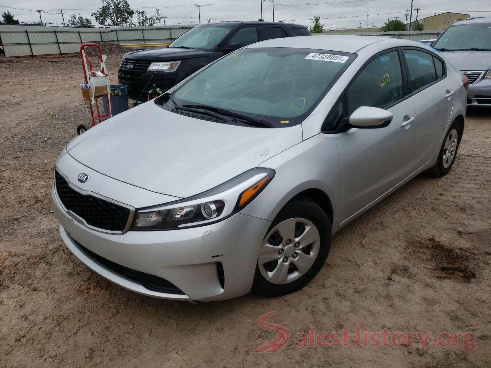 3KPFK4A79HE154135 2017 KIA FORTE