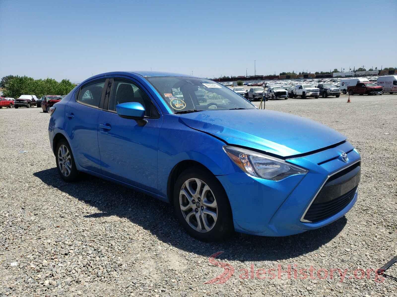 3MYDLBYV5HY171107 2017 TOYOTA YARIS