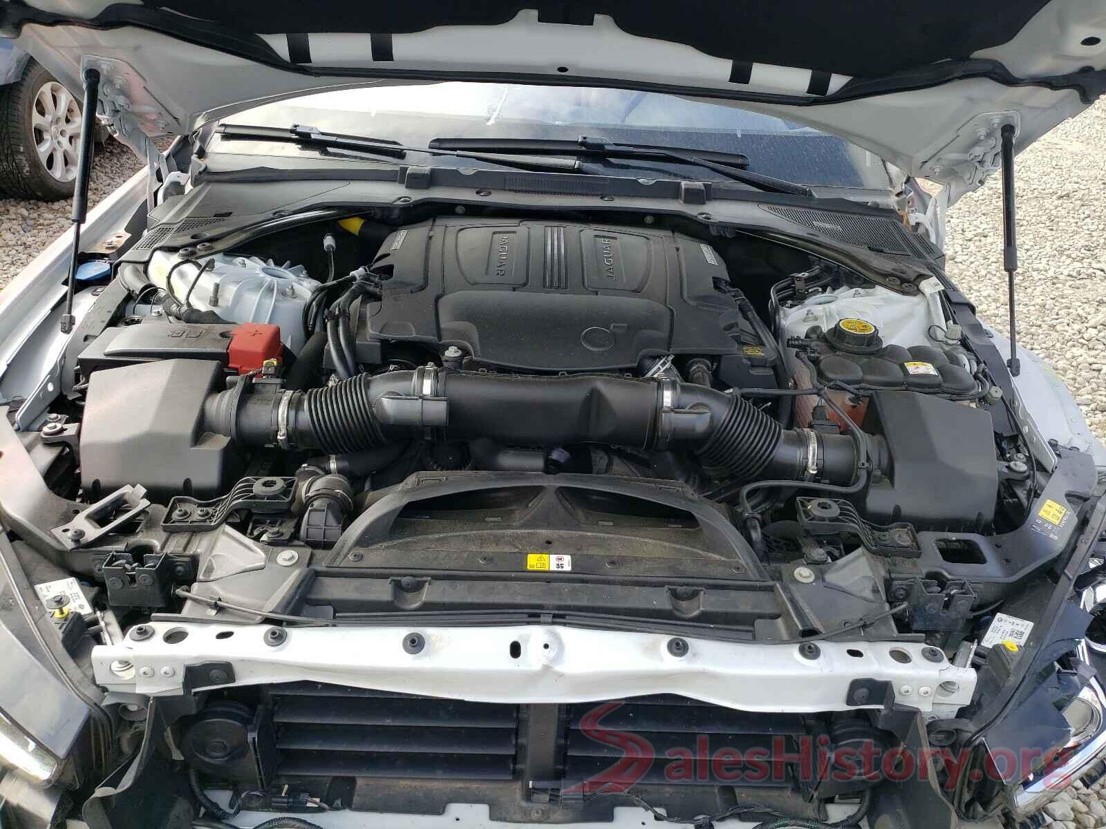 SAJAK4BV5HA973073 2017 JAGUAR XE