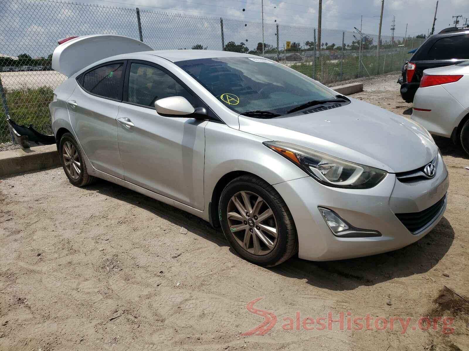 5NPDH4AE0GH660323 2016 HYUNDAI ELANTRA