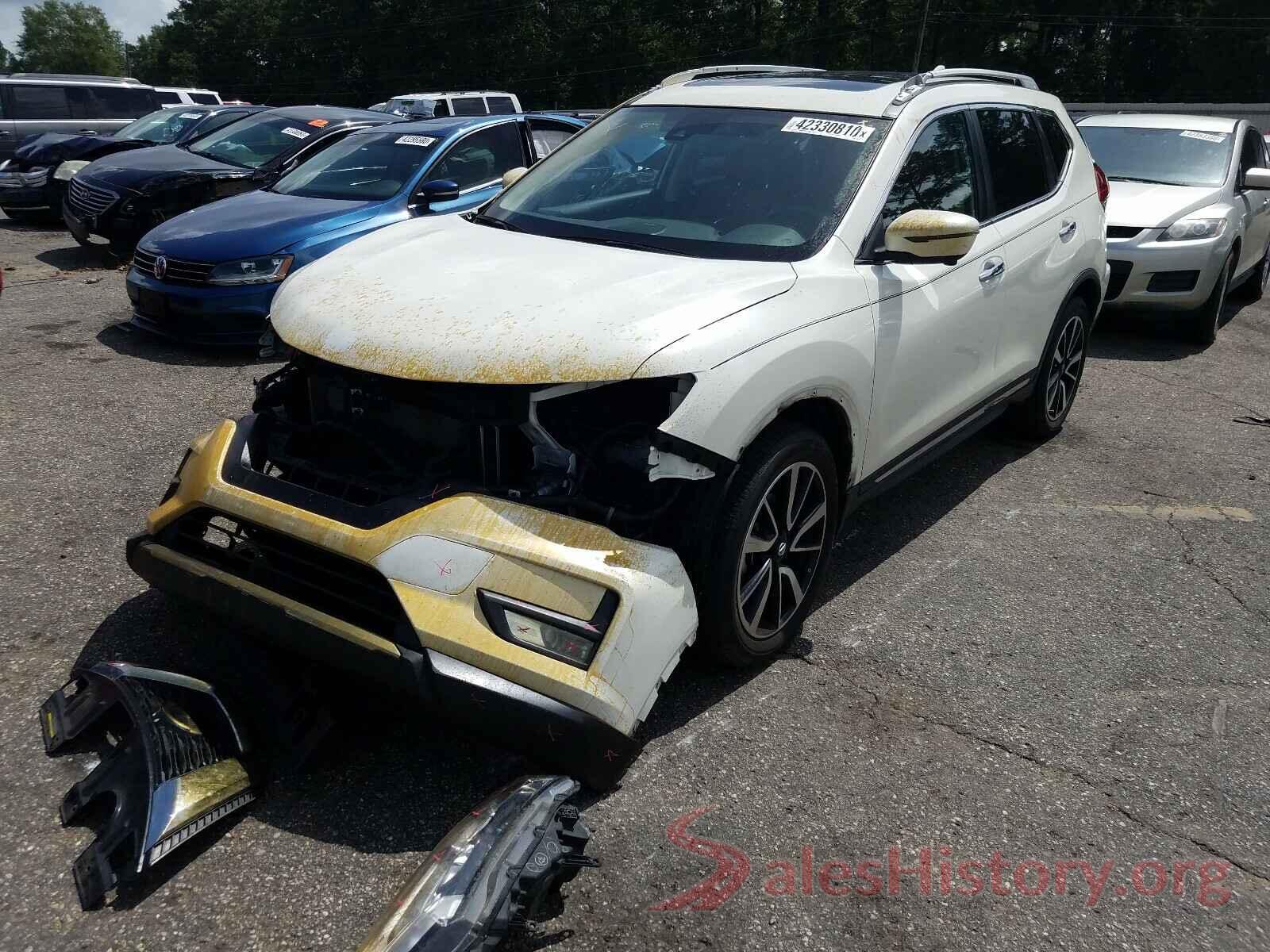 JN8AT2MTXJW485813 2018 NISSAN ROGUE