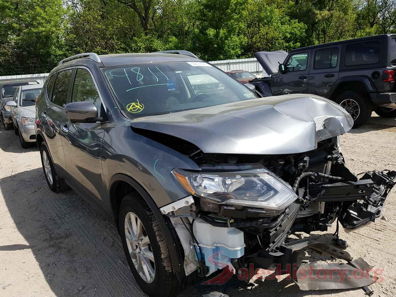 5N1AT2MV9JC838360 2018 NISSAN ROGUE