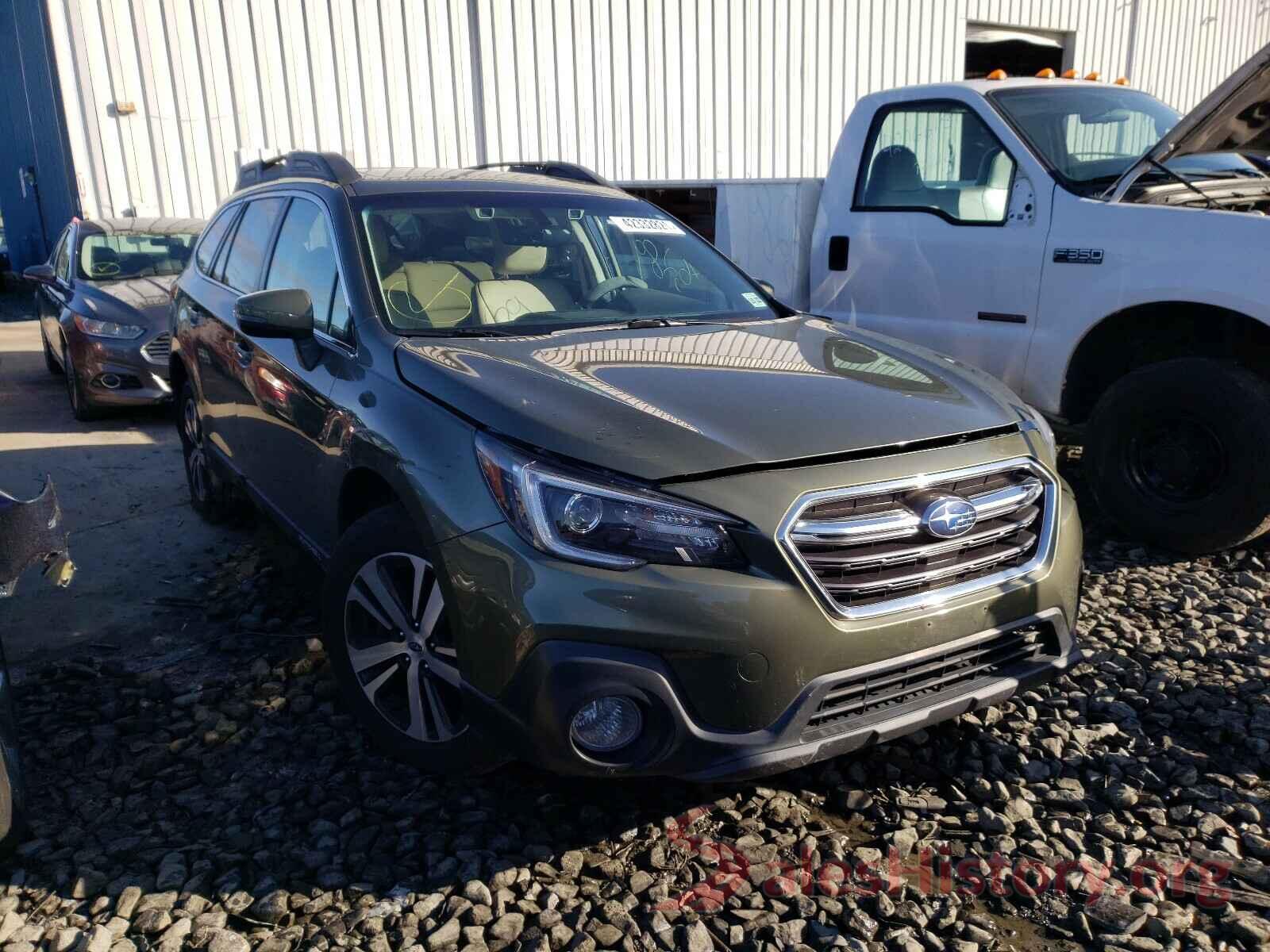 4S4BSANC4J3215520 2018 SUBARU OUTBACK