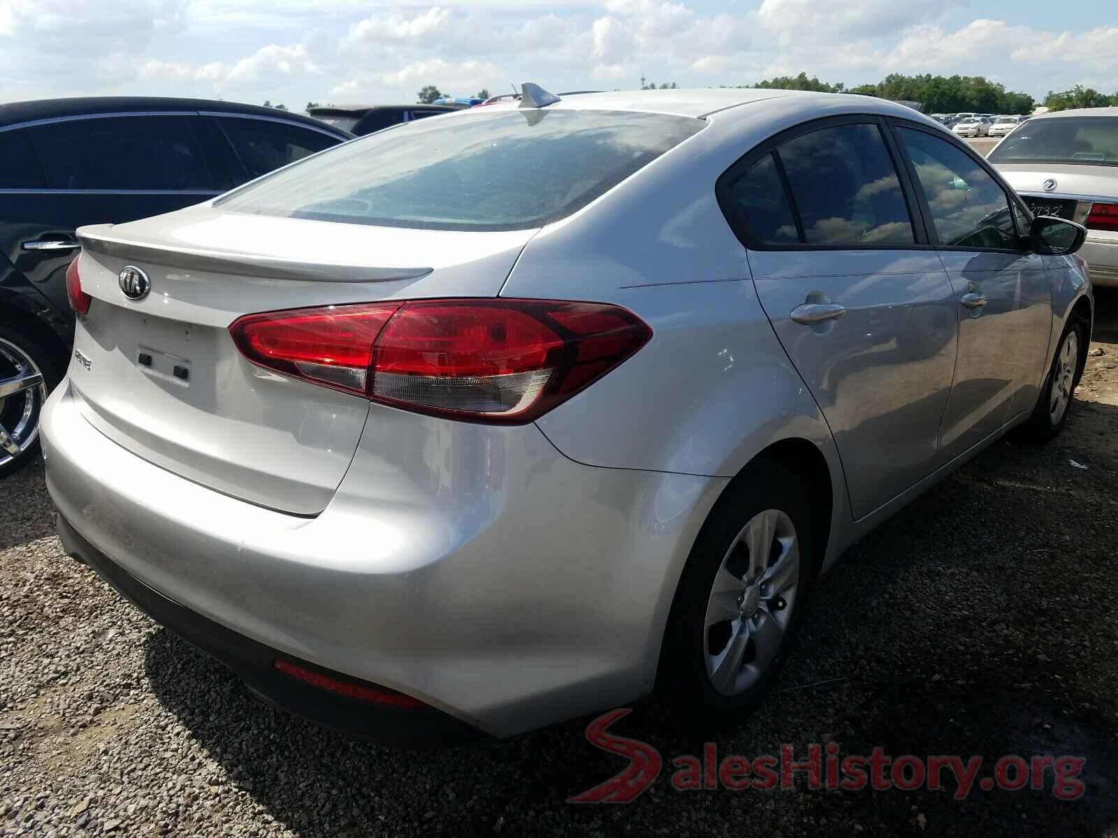 3KPFK4A73HE160626 2017 KIA FORTE