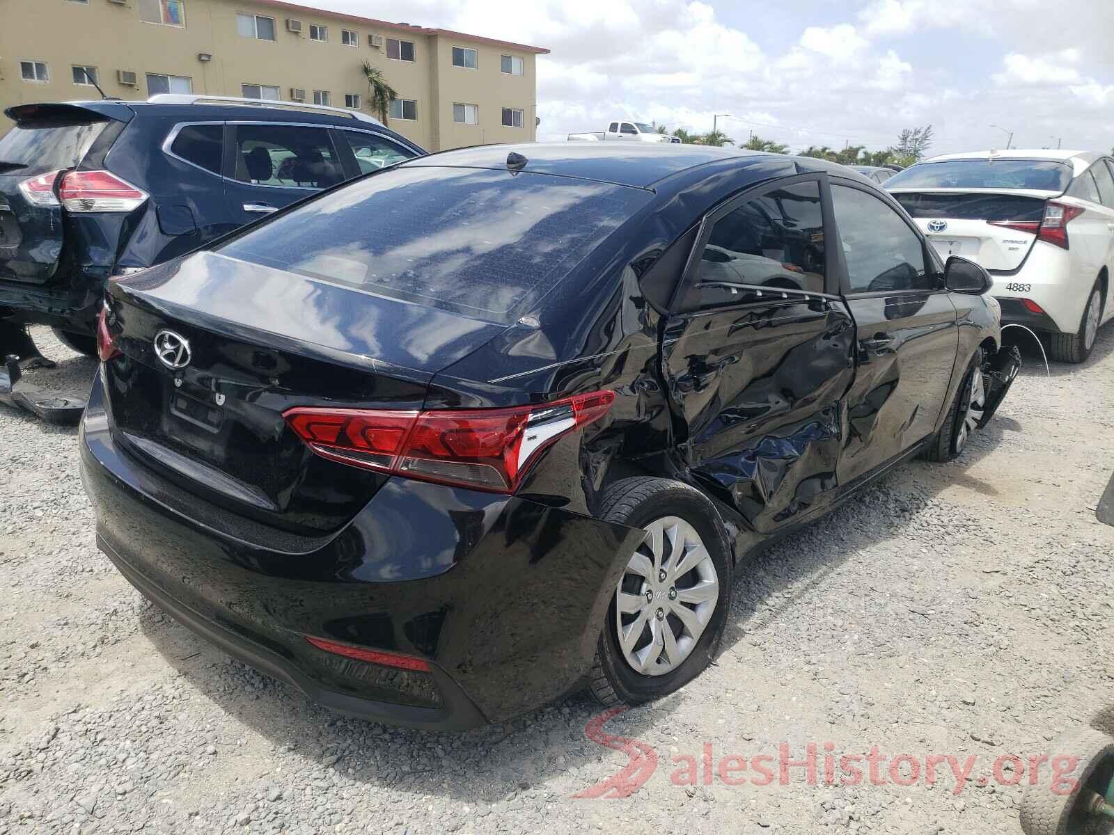 3KPC24A32JE031671 2018 HYUNDAI ACCENT