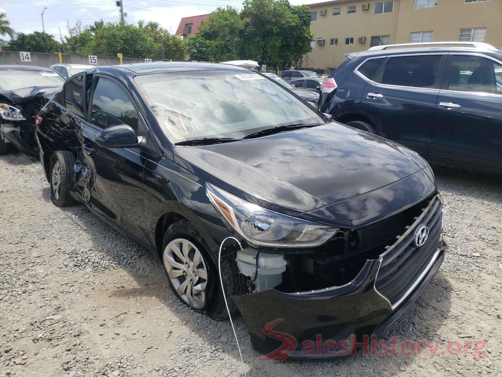 3KPC24A32JE031671 2018 HYUNDAI ACCENT