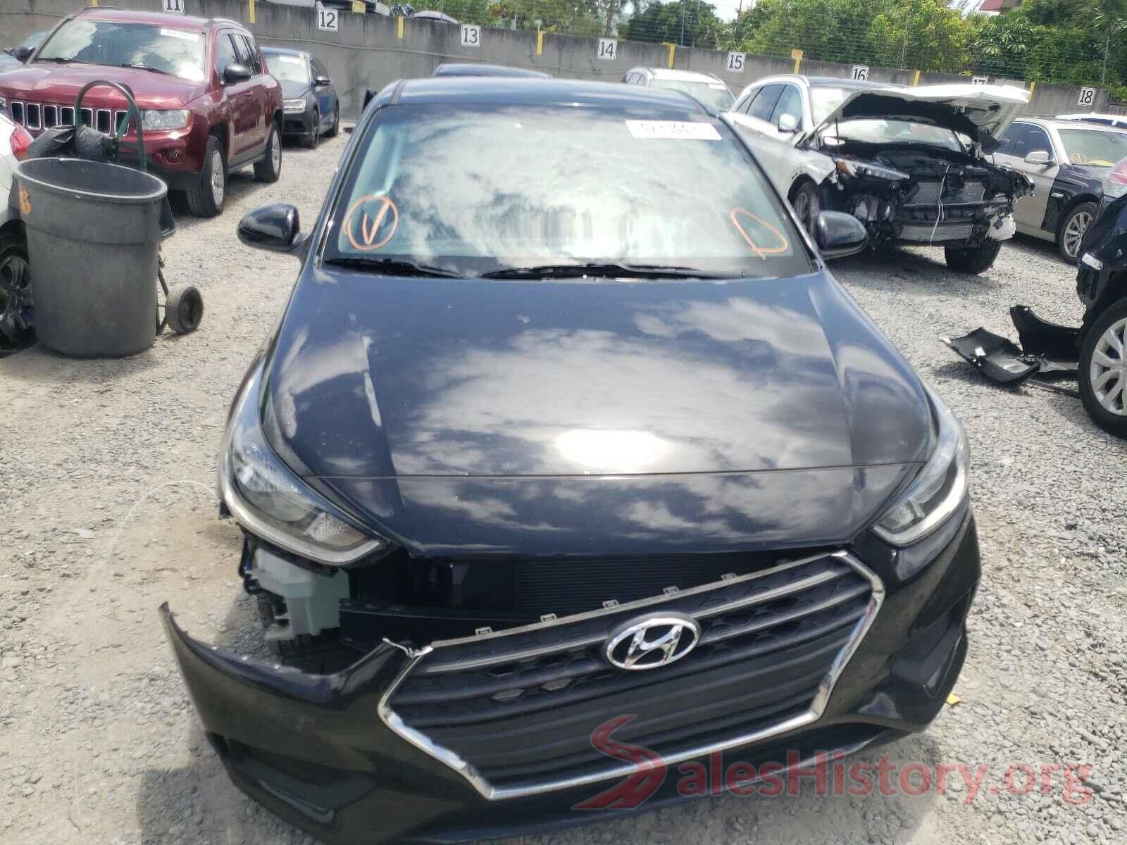 3KPC24A32JE031671 2018 HYUNDAI ACCENT