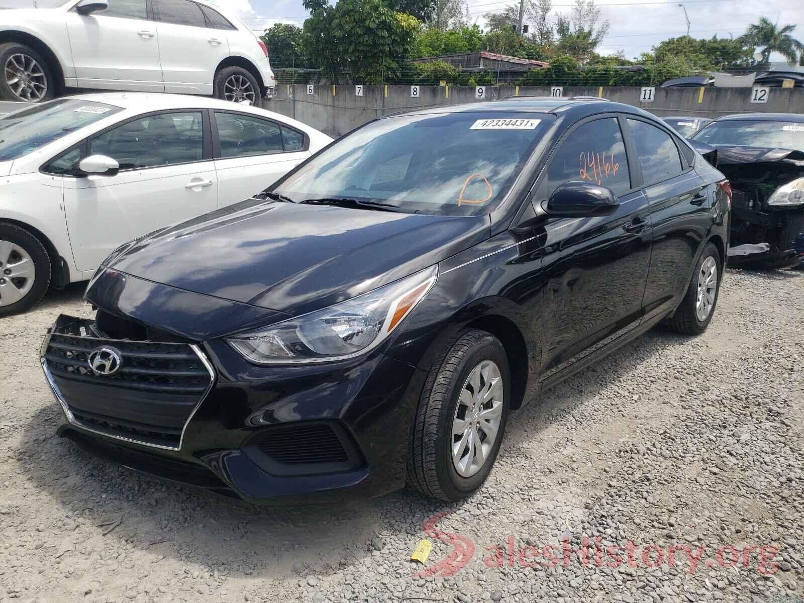 3KPC24A32JE031671 2018 HYUNDAI ACCENT