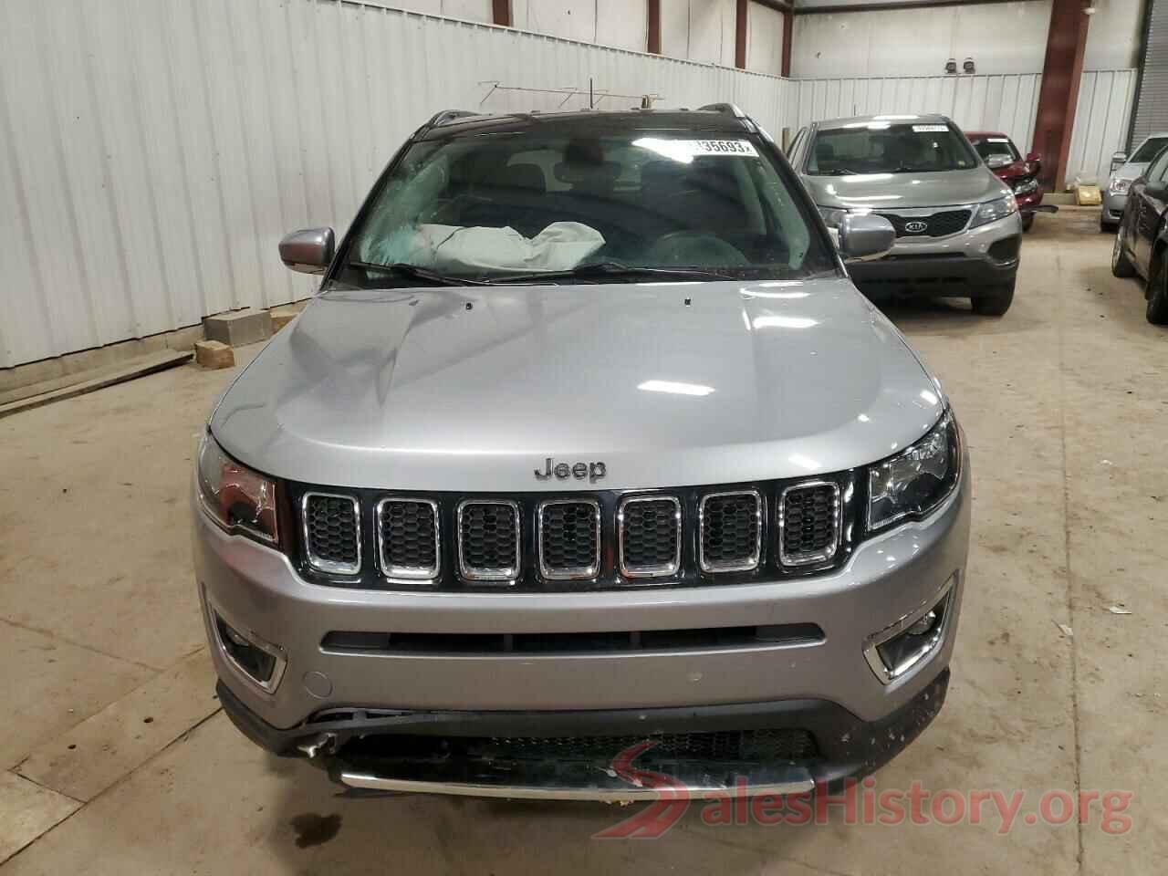 3C4NJDCB8KT666147 2019 JEEP COMPASS