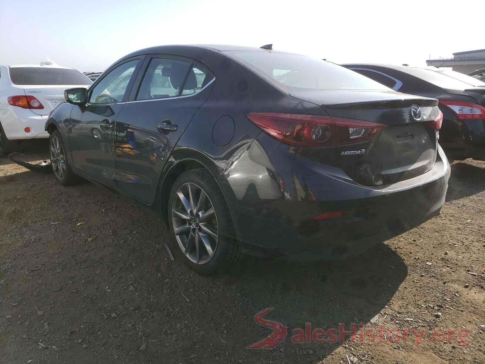 3MZBN1W32JM163133 2018 MAZDA 3