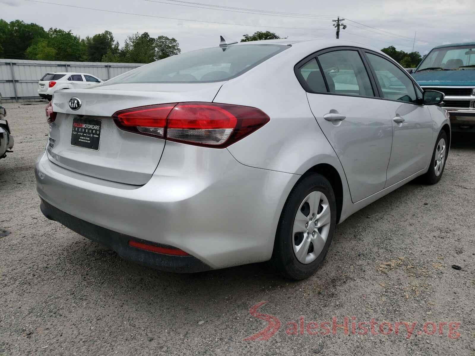 3KPFL4A79JE178390 2018 KIA FORTE