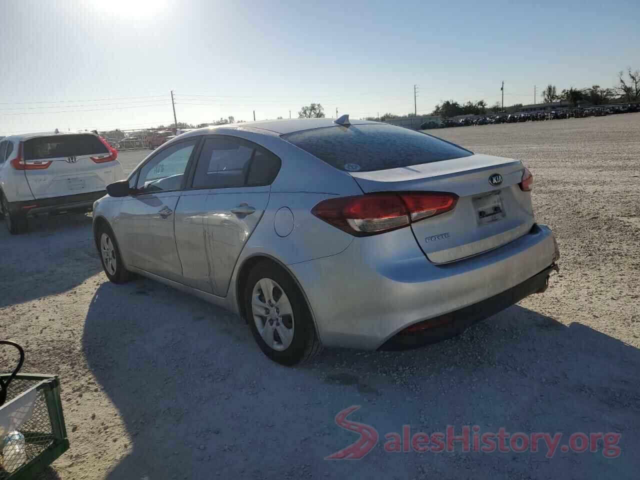 3KPFK4A76JE221120 2018 KIA FORTE