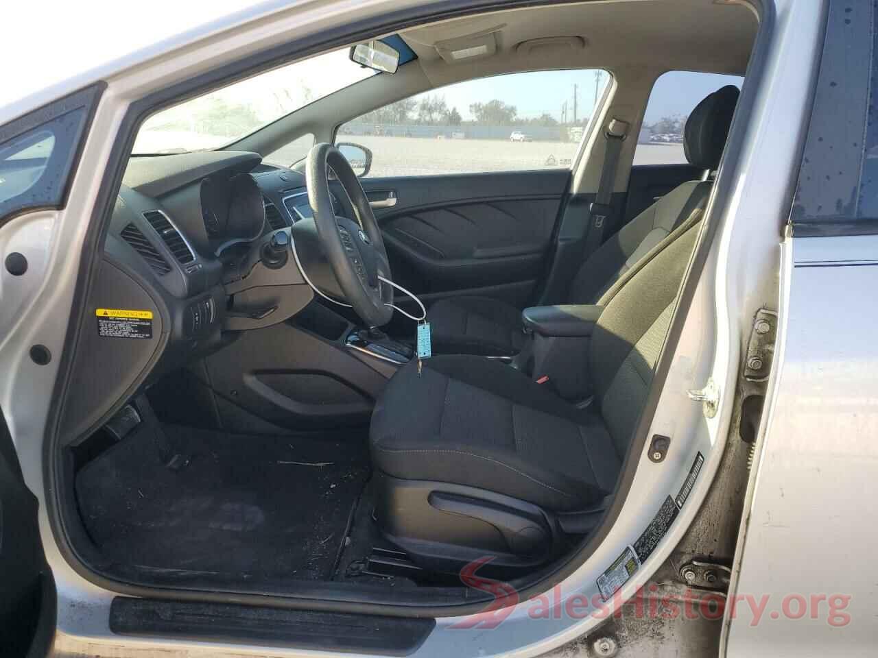 3KPFK4A76JE221120 2018 KIA FORTE