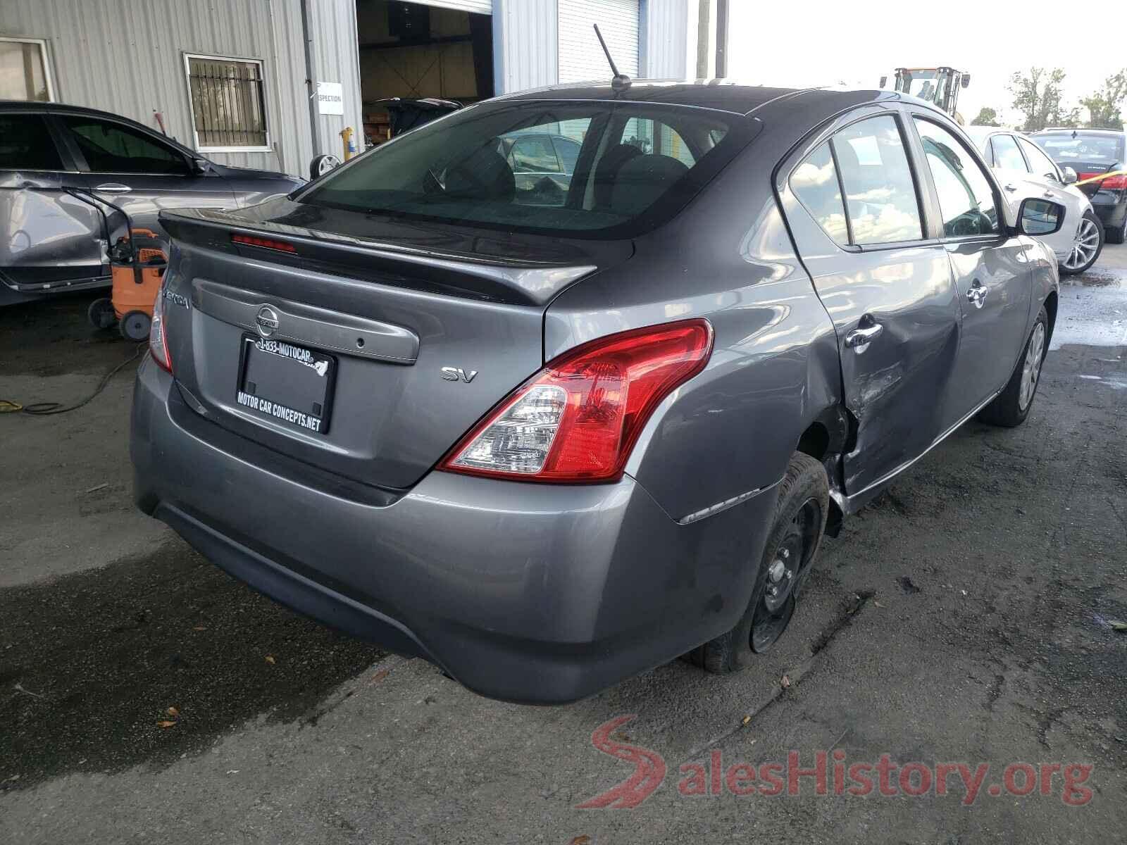 3N1CN7AP2JL815634 2018 NISSAN VERSA