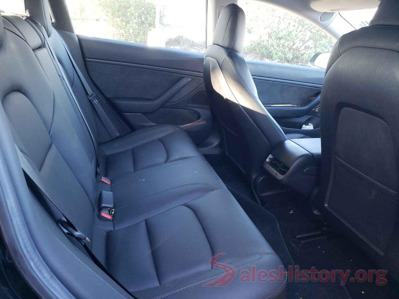 5YJ3E1EB9KF385772 2019 TESLA MODEL 3