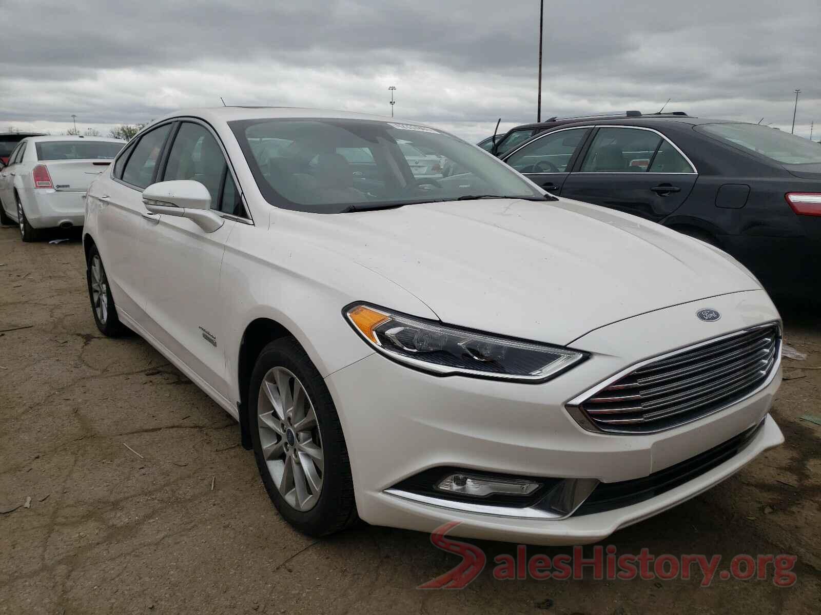 3FA6P0SU1HR209724 2017 FORD FUSION