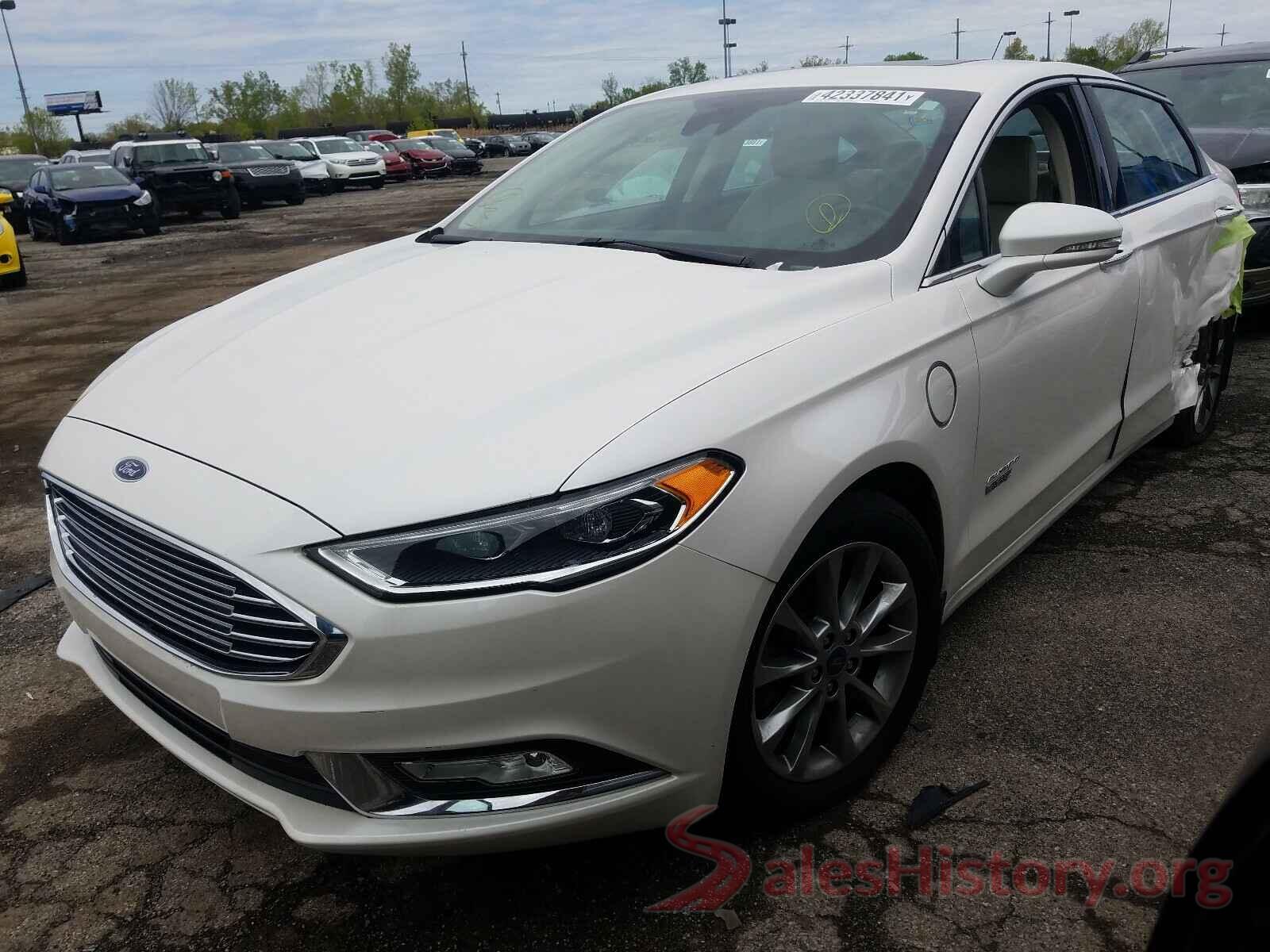 3FA6P0SU1HR209724 2017 FORD FUSION