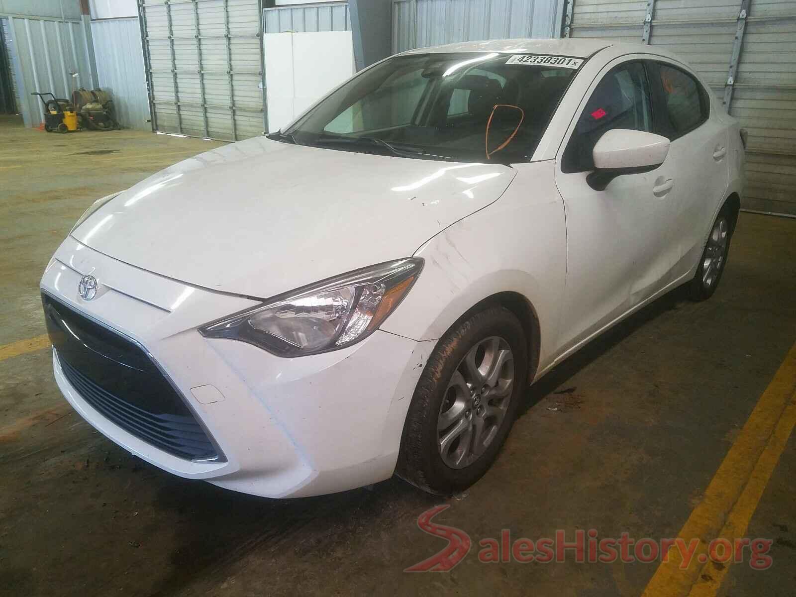 3MYDLBYV7JY324544 2018 TOYOTA YARIS