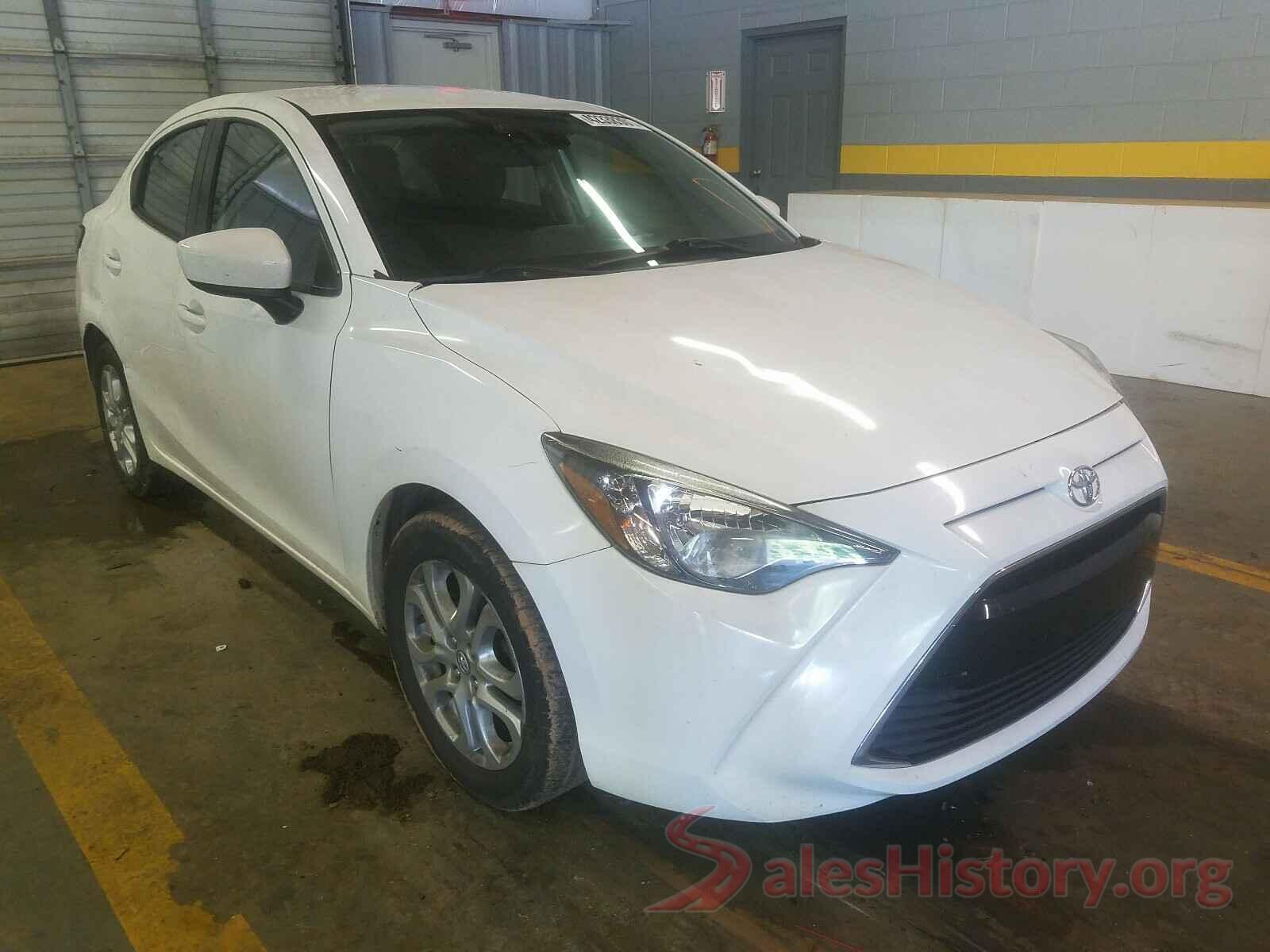 3MYDLBYV7JY324544 2018 TOYOTA YARIS