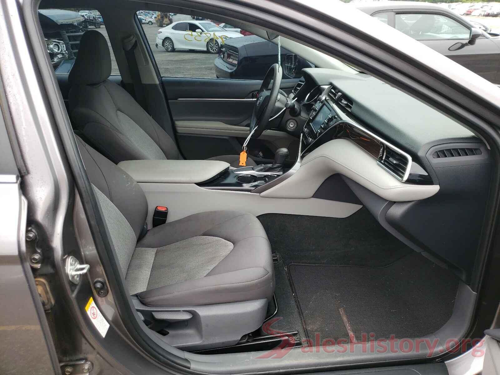 4T1B11HKXJU014608 2018 TOYOTA CAMRY