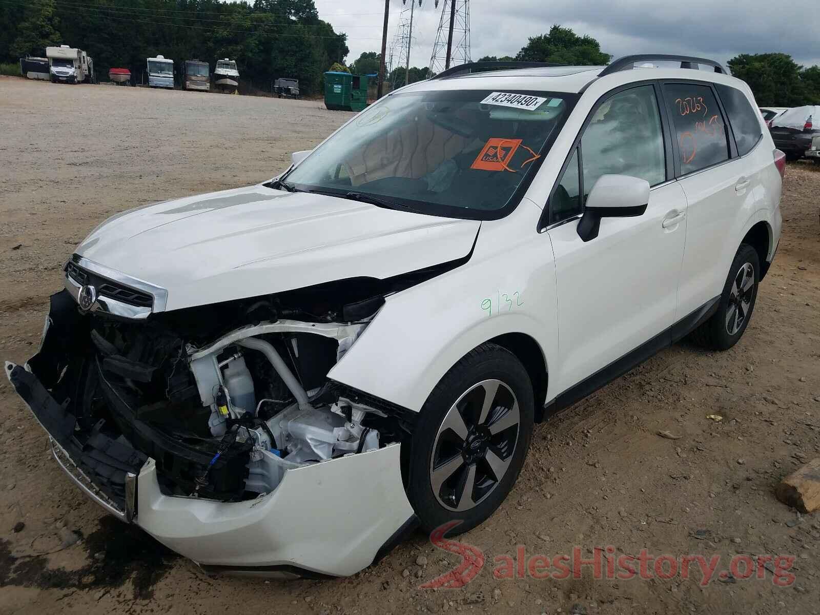 JF2SJARCXJH525614 2018 SUBARU FORESTER