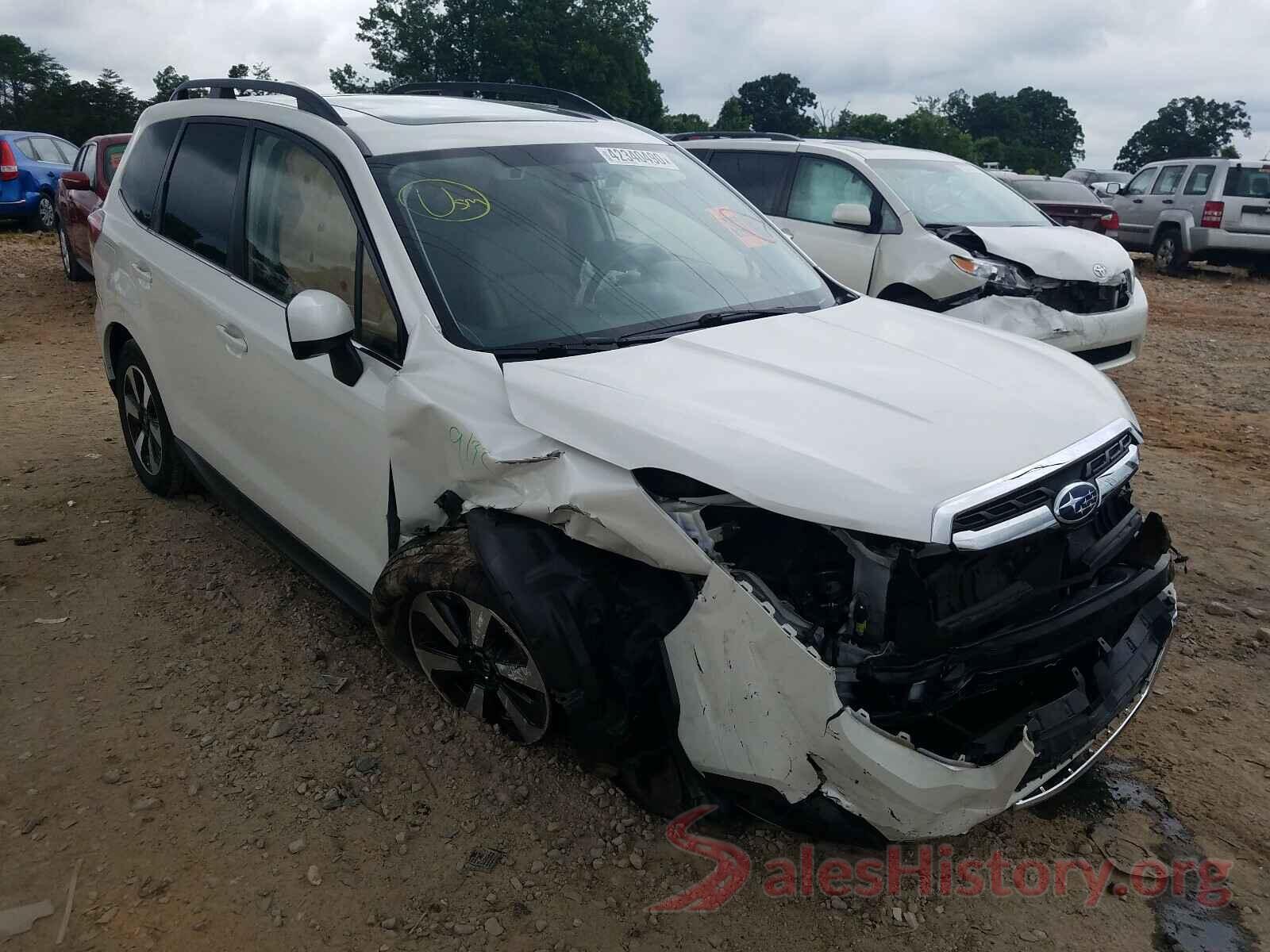 JF2SJARCXJH525614 2018 SUBARU FORESTER