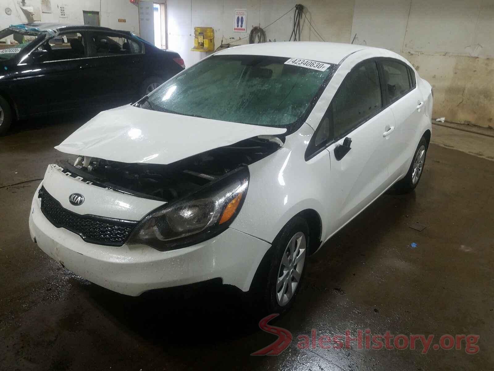 KNADM4A38H6063066 2017 KIA RIO