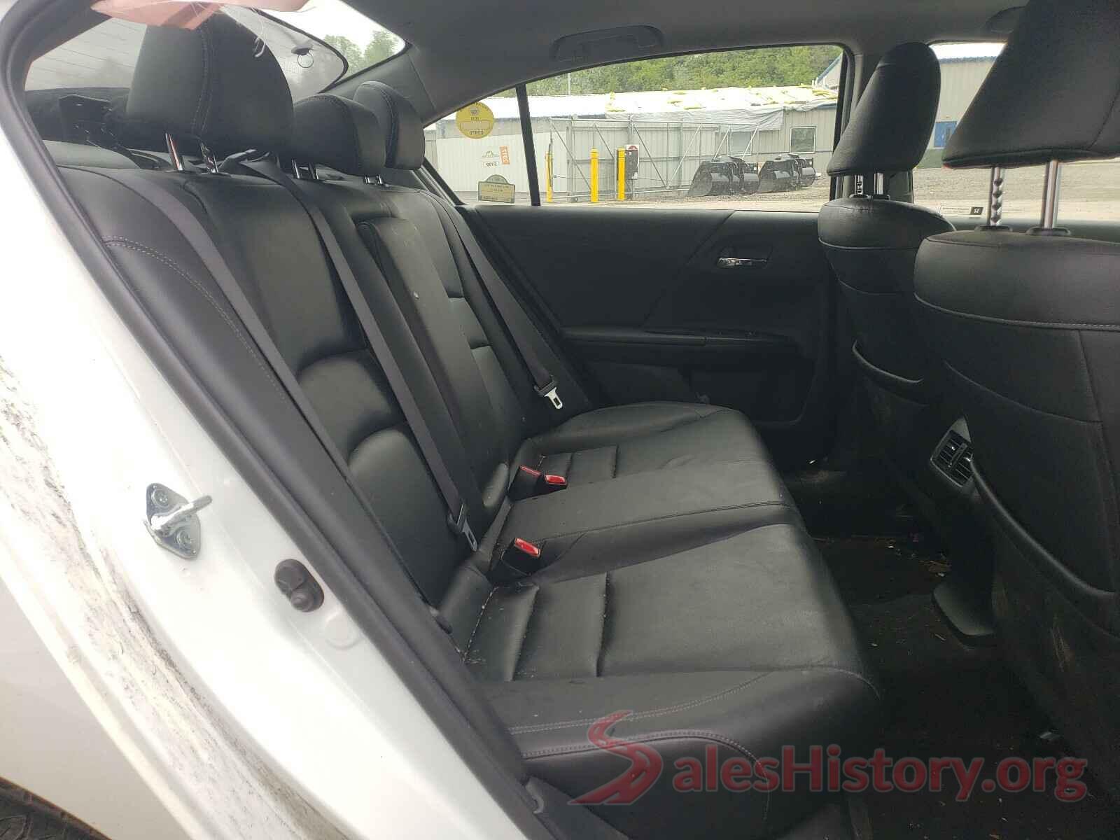 JHMCR6F72HC021824 2017 HONDA ACCORD