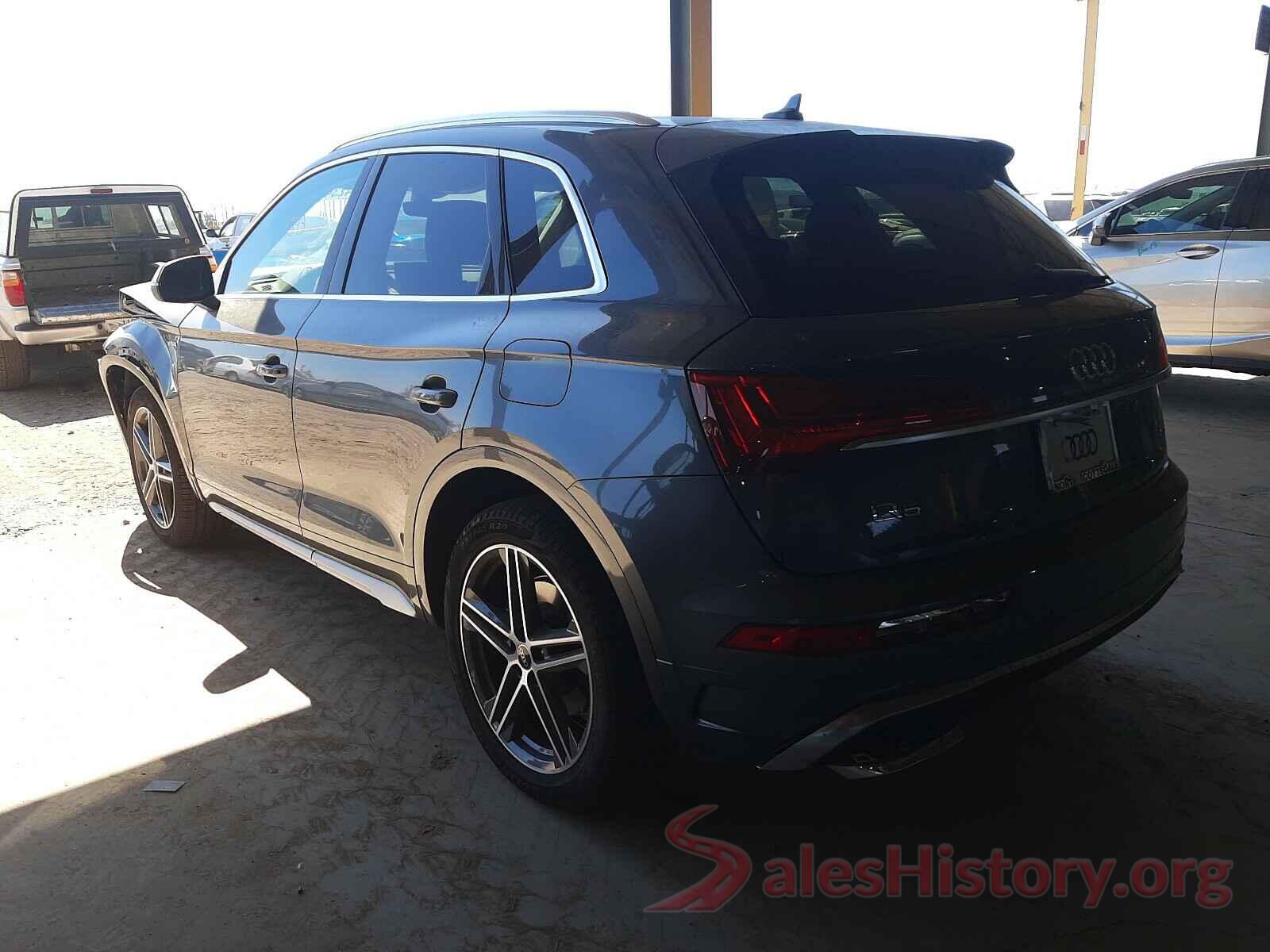 WA1G2AFY0M2049523 2021 AUDI Q5