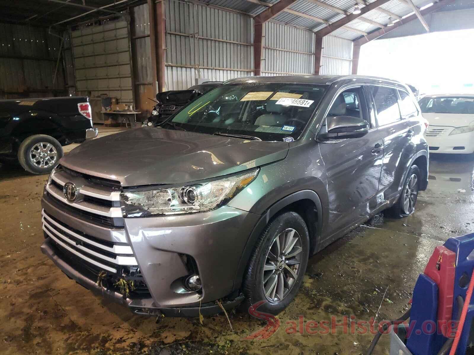 5TDKZRFHXJS528417 2018 TOYOTA HIGHLANDER