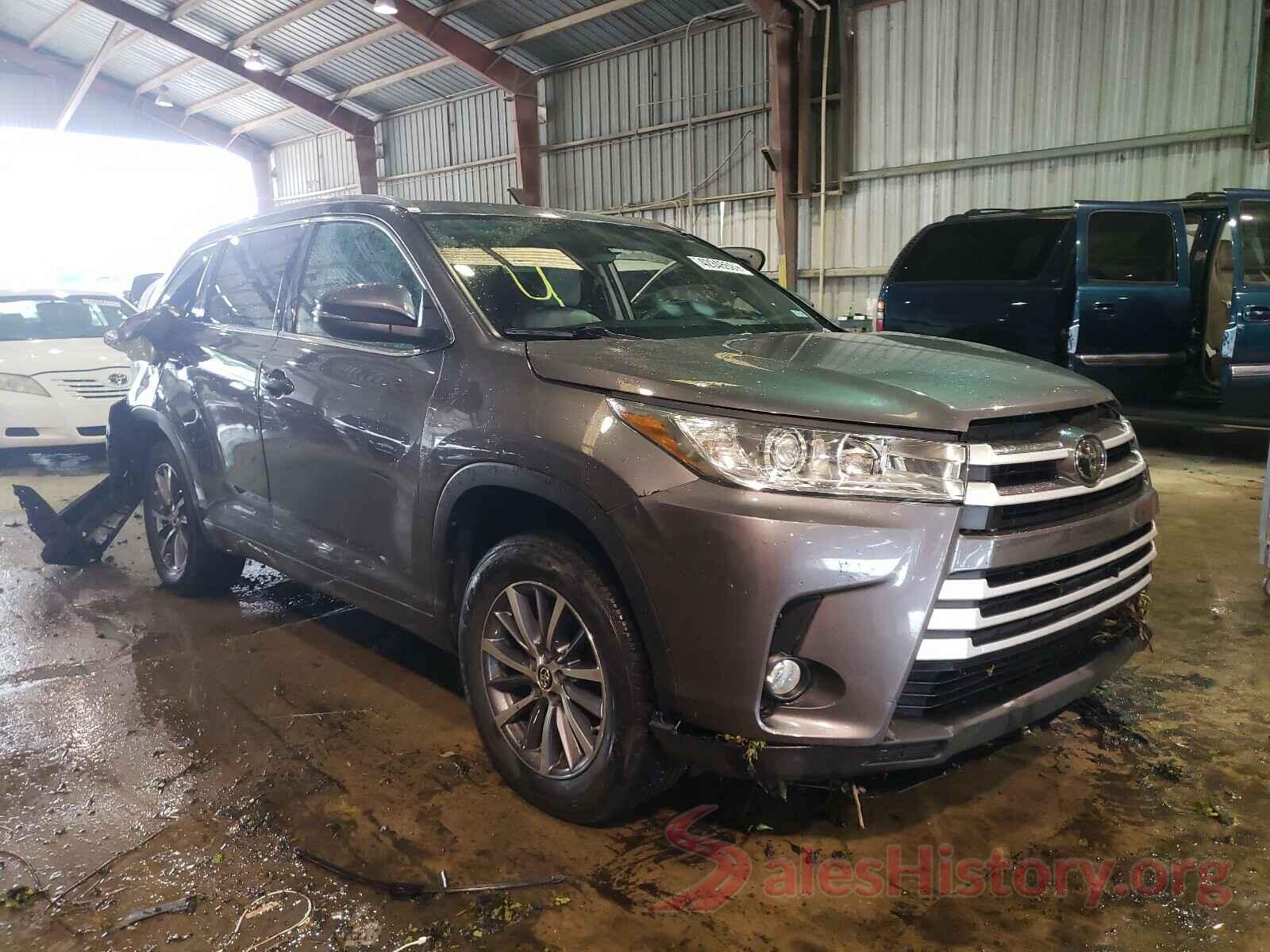 5TDKZRFHXJS528417 2018 TOYOTA HIGHLANDER