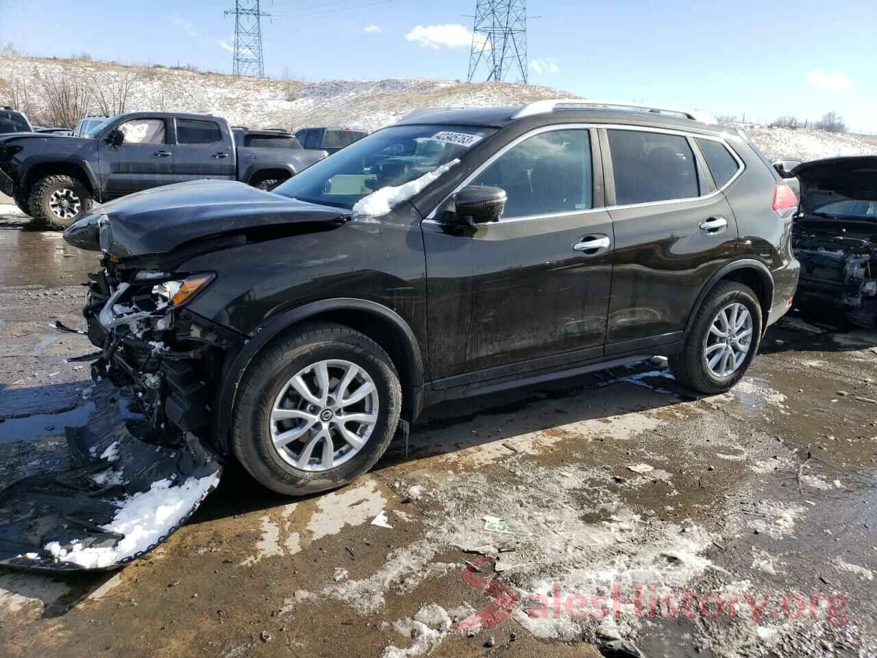 KNMAT2MV4HP560264 2017 NISSAN ROGUE