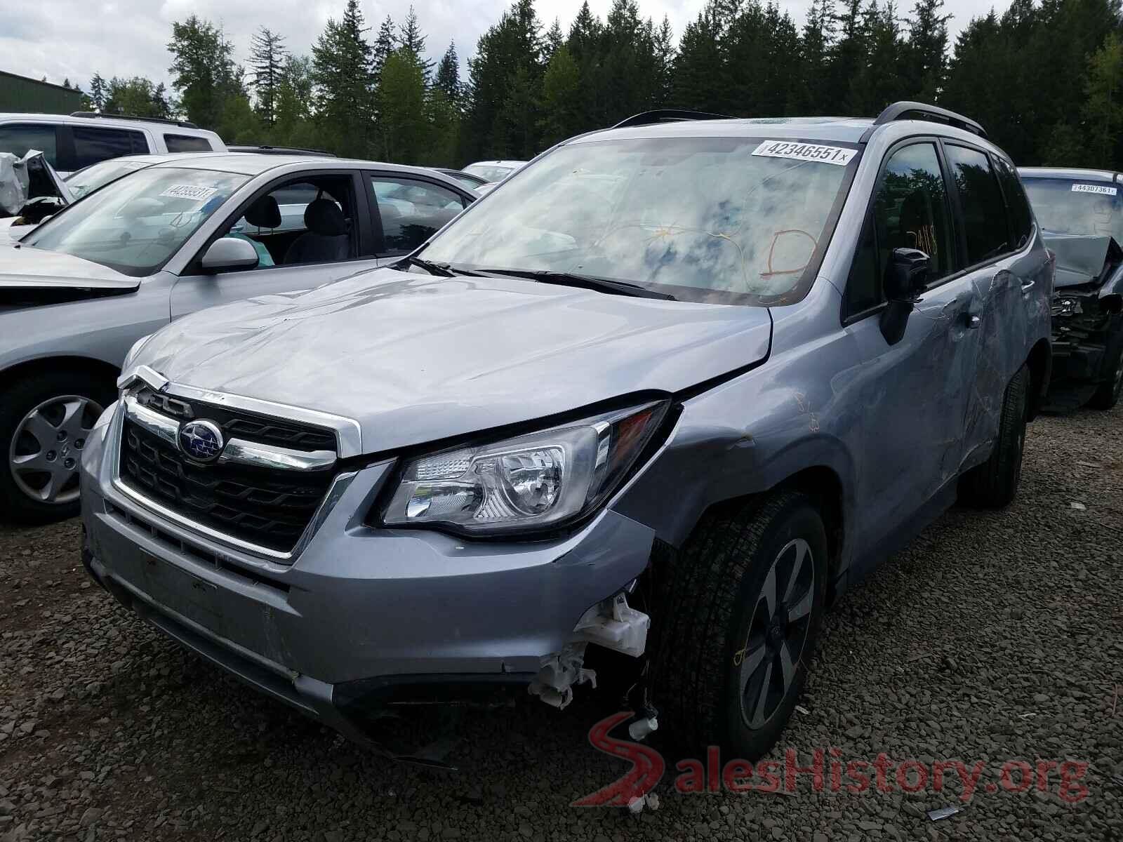 JF2SJAGC0JH463269 2018 SUBARU FORESTER