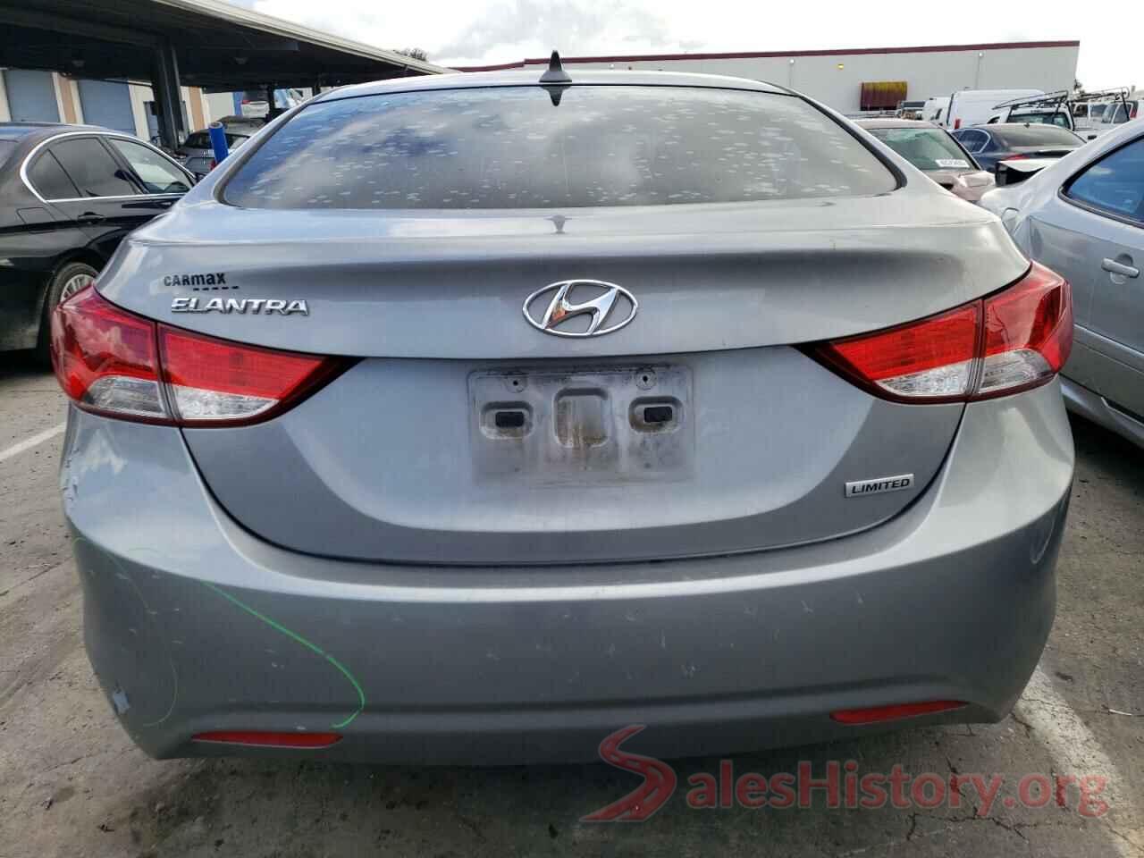 KMHDH4AE9DU677327 2013 HYUNDAI ELANTRA