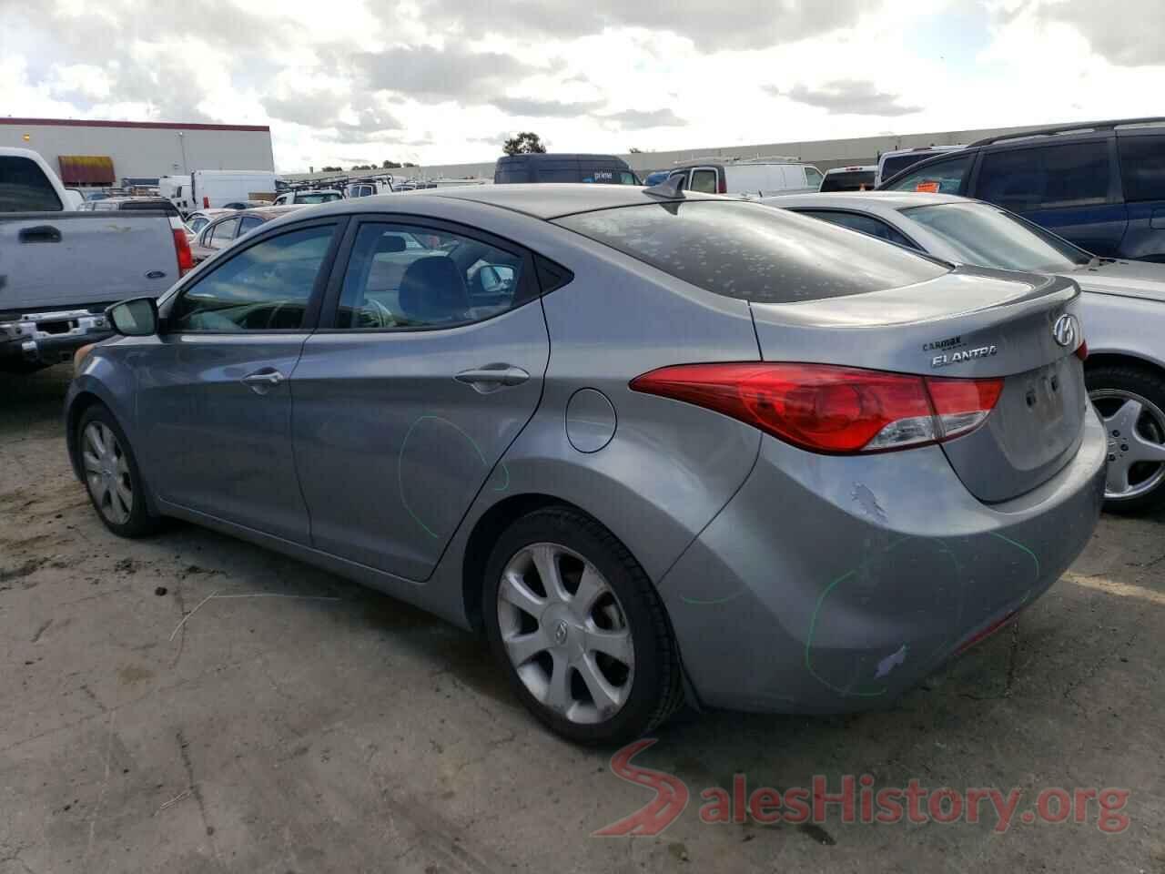 KMHDH4AE9DU677327 2013 HYUNDAI ELANTRA