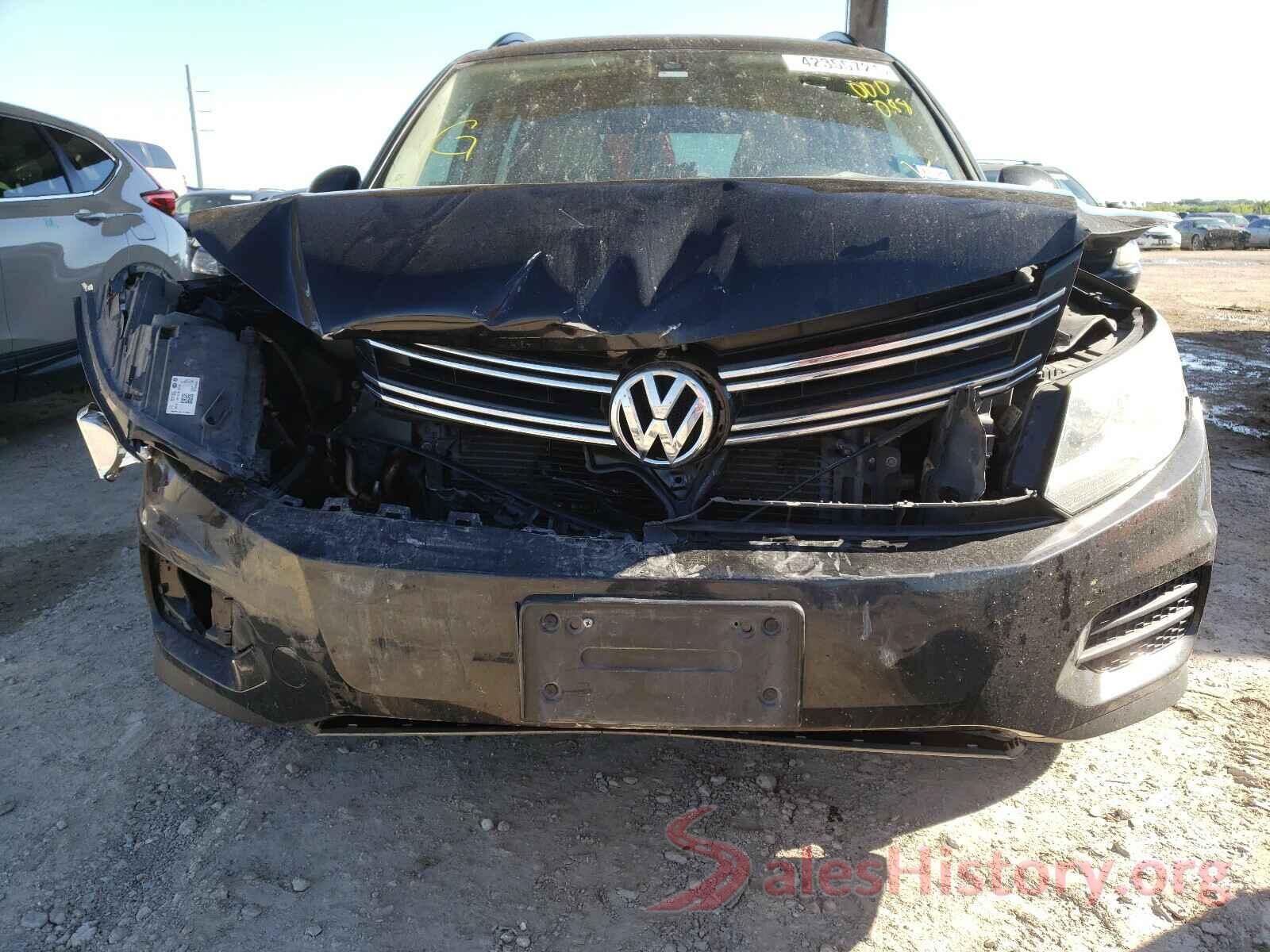 WVGAV7AXXGK000088 2016 VOLKSWAGEN TIGUAN