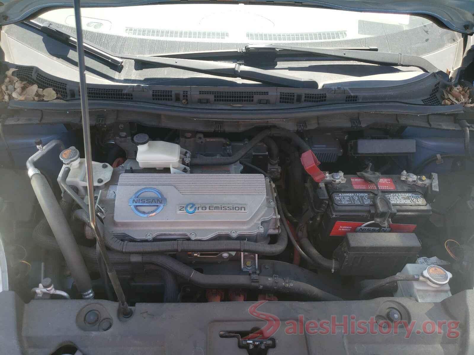 JN1AZ0CP7BT004795 2011 NISSAN LEAF