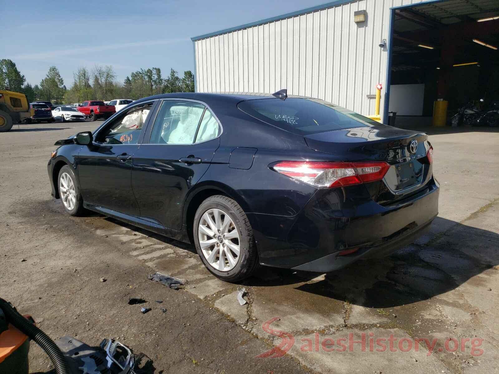 4T1B11HK3KU215686 2019 TOYOTA CAMRY