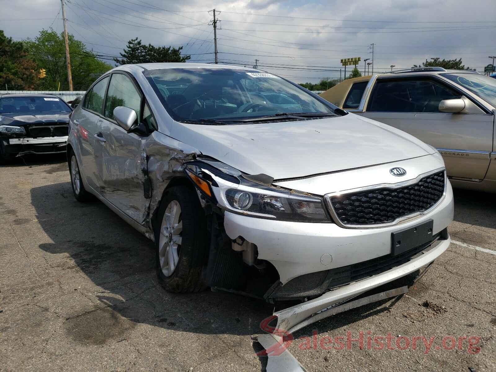 3KPFL4A70HE013113 2017 KIA FORTE