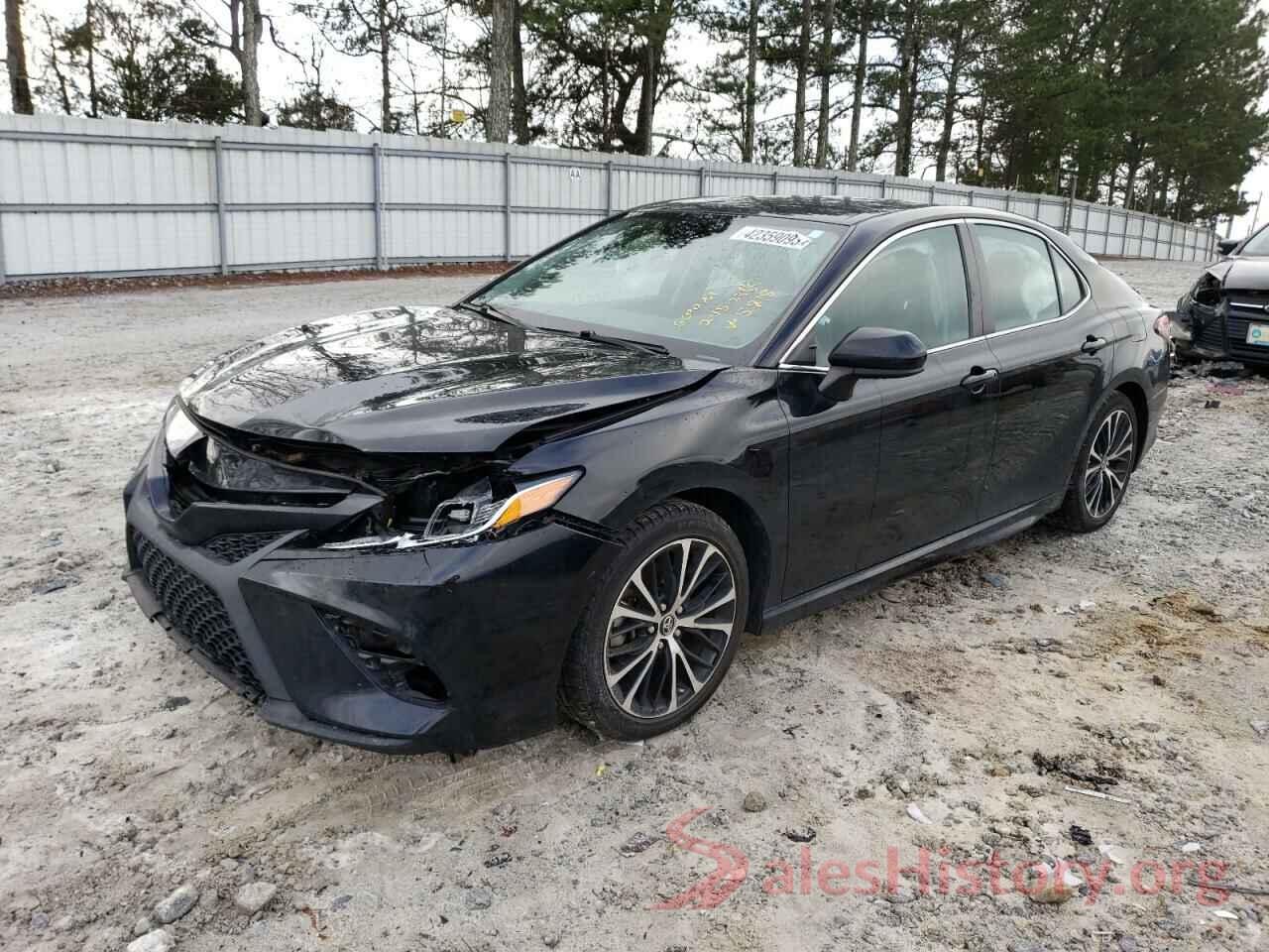 4T1B11HK4KU695818 2019 TOYOTA CAMRY