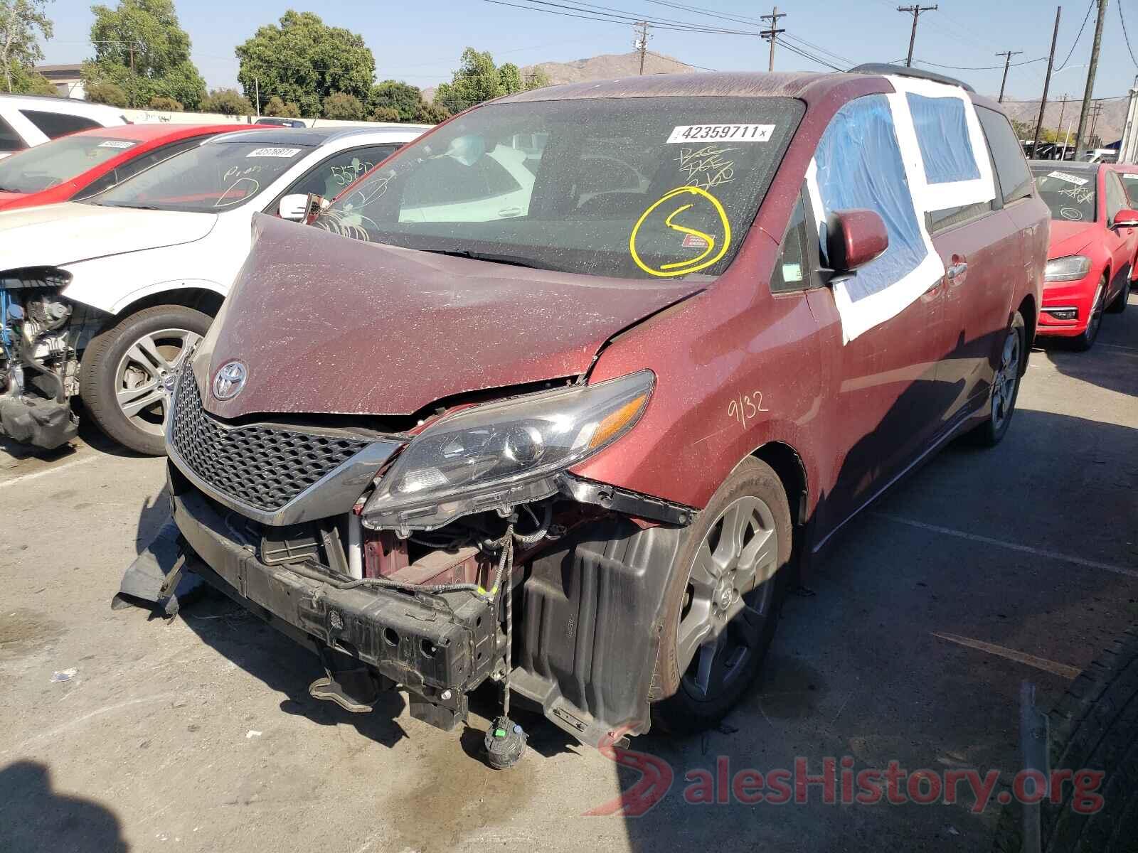 5TDXZ3DC7HS874154 2017 TOYOTA SIENNA