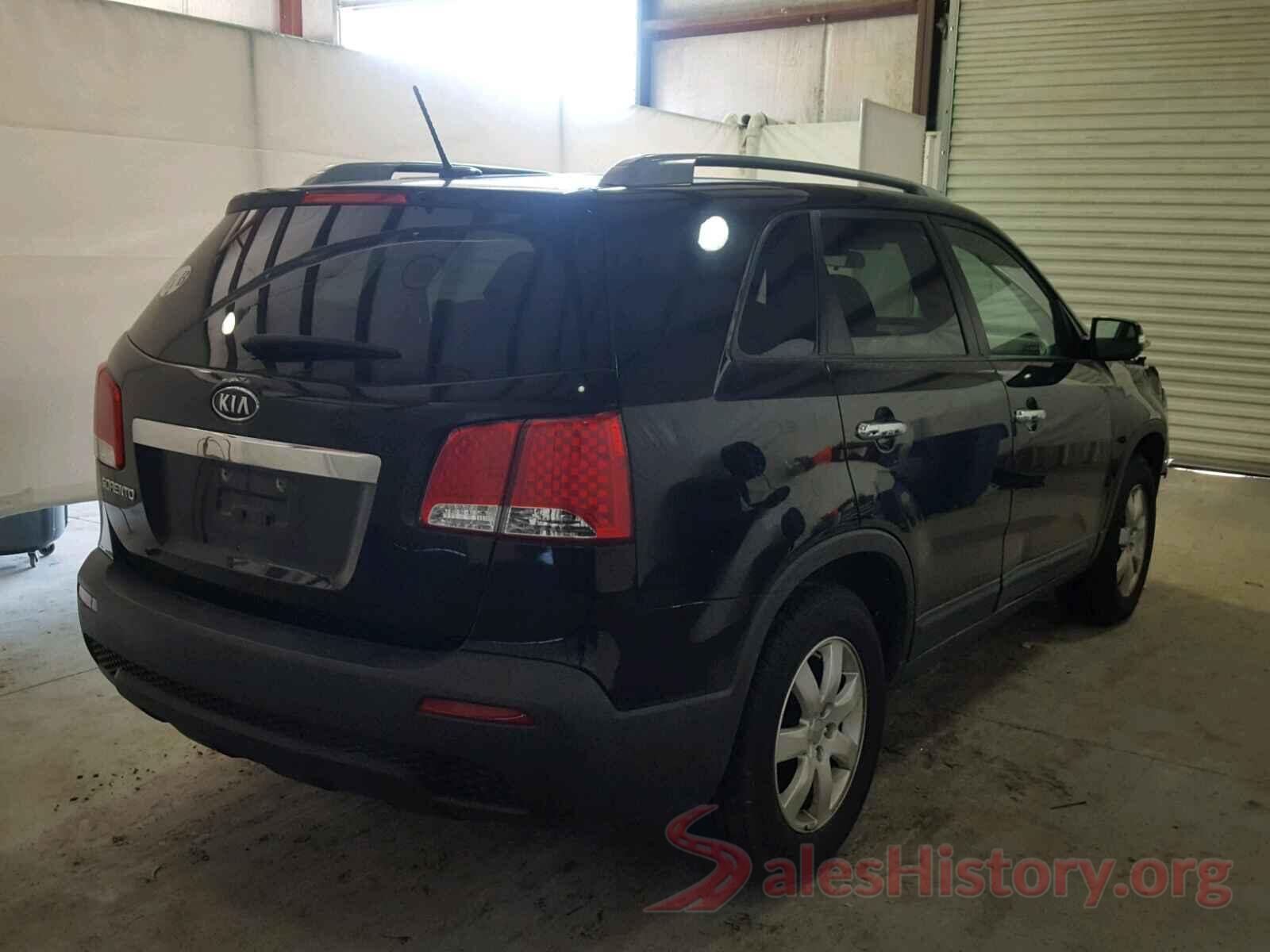 5XYKT4A22DG404411 2013 KIA SORENTO LX