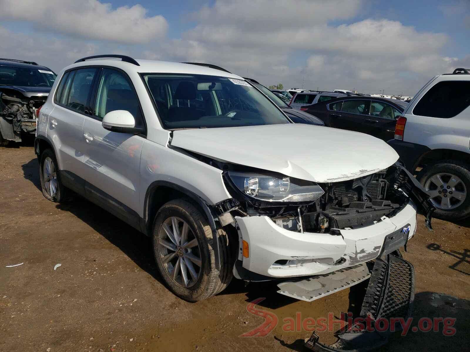 WVGAV7AX1HK050945 2017 VOLKSWAGEN TIGUAN