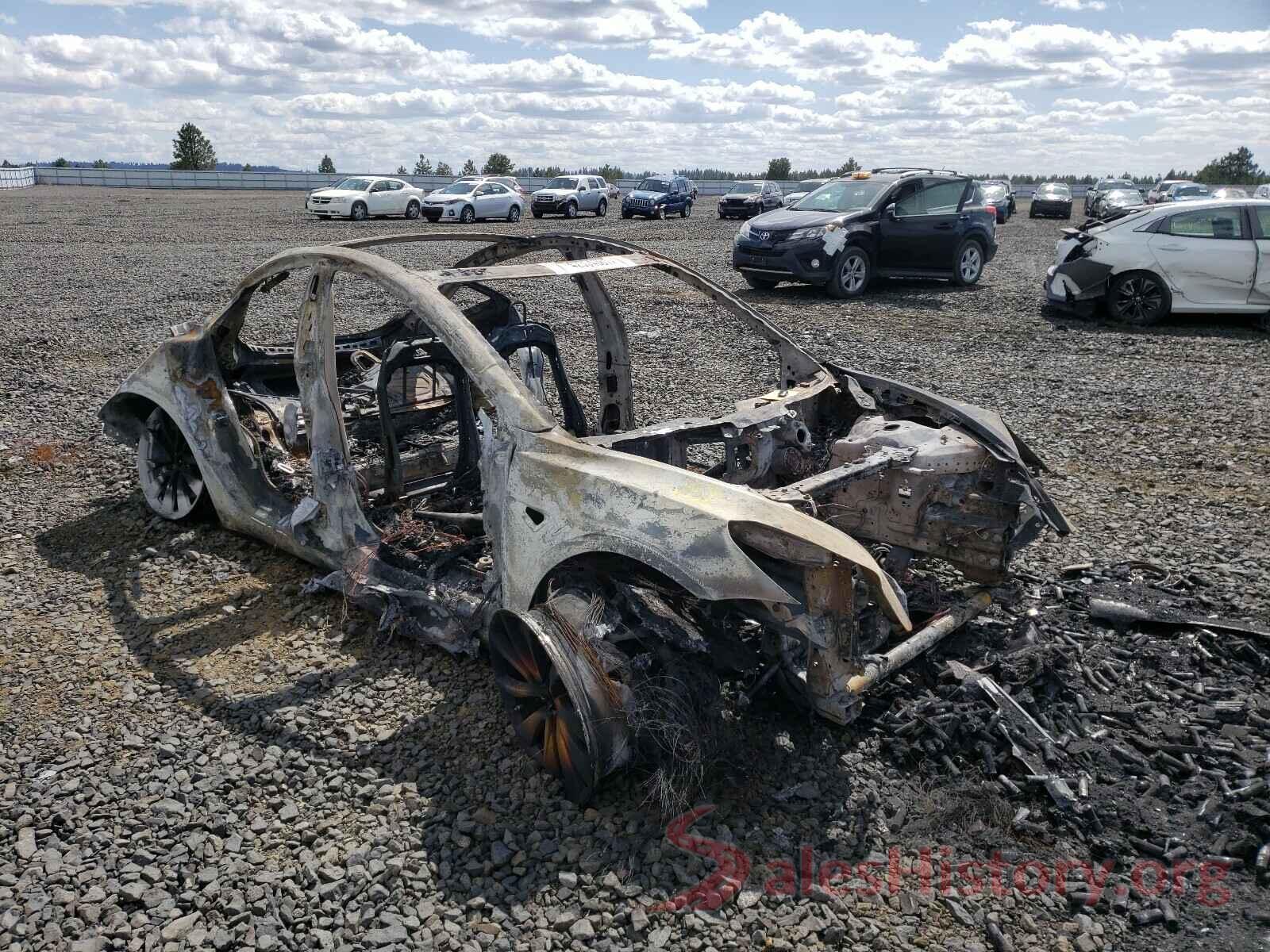 5YJ3E1EA6JF037885 2018 TESLA MODEL 3