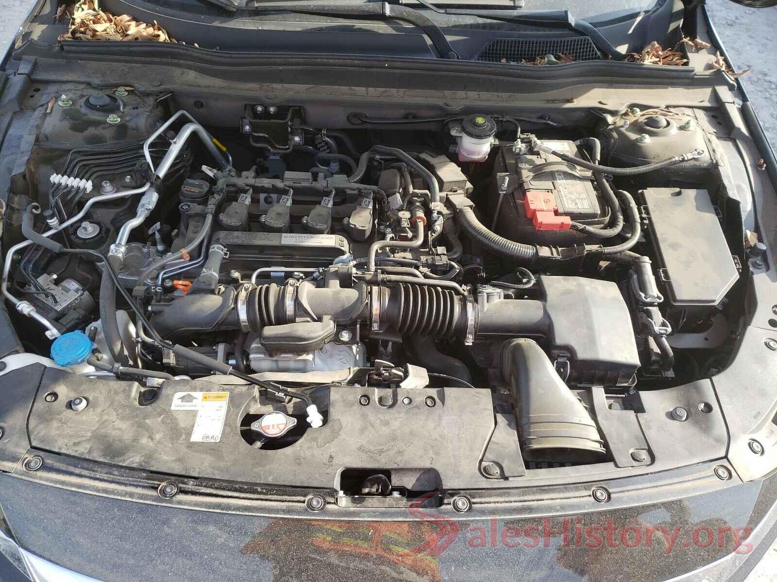 1HGCV1F14JA268776 2018 HONDA ACCORD