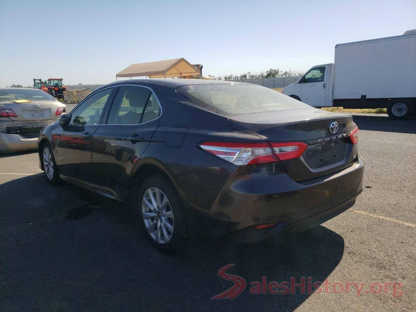 JTNB11HK8J3007999 2018 TOYOTA CAMRY