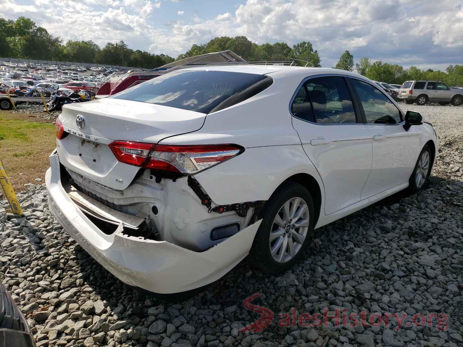 4T1B11HK7JU139856 2018 TOYOTA CAMRY