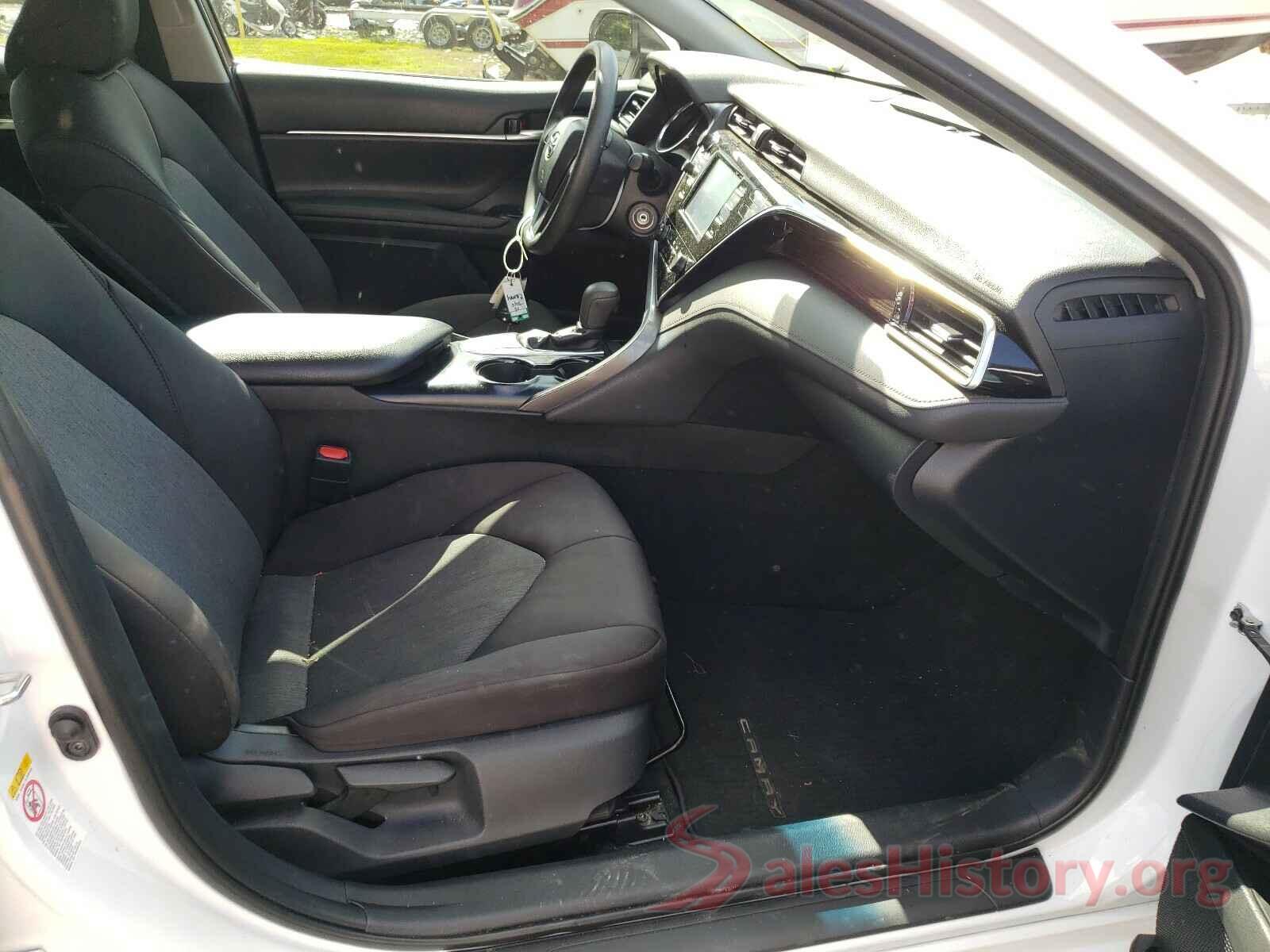 4T1B11HK7JU139856 2018 TOYOTA CAMRY