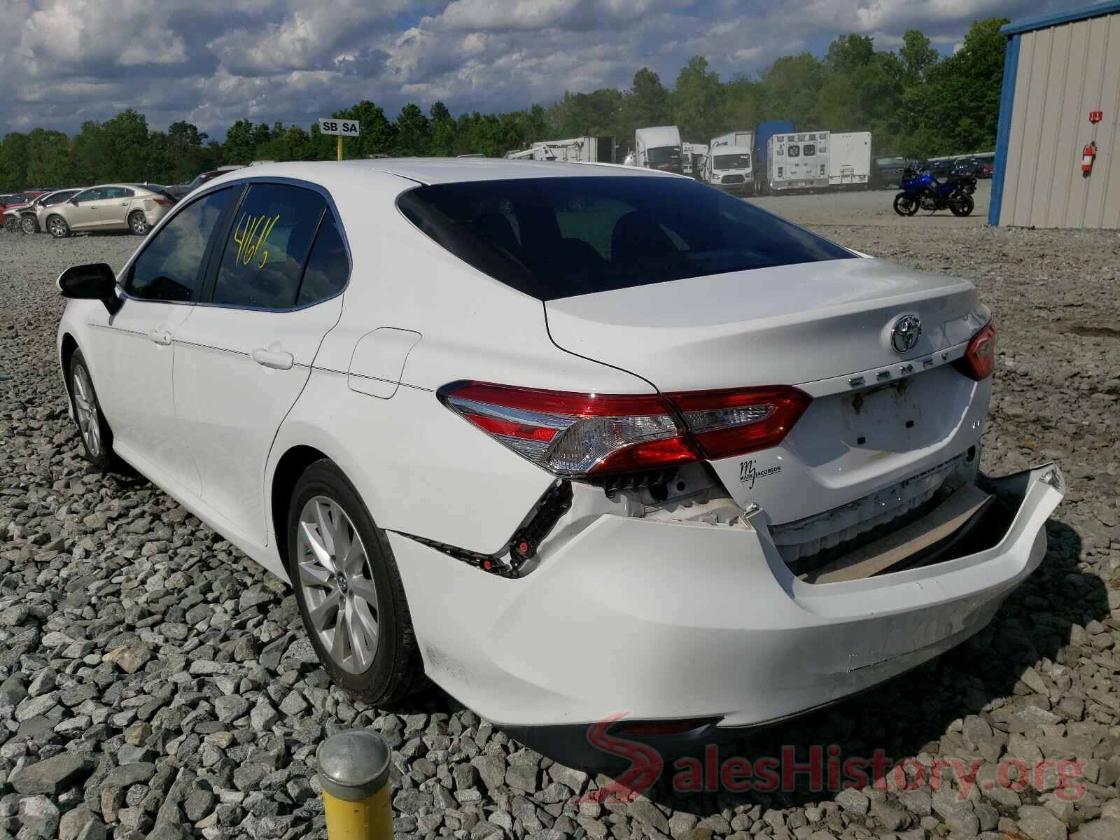 4T1B11HK7JU139856 2018 TOYOTA CAMRY