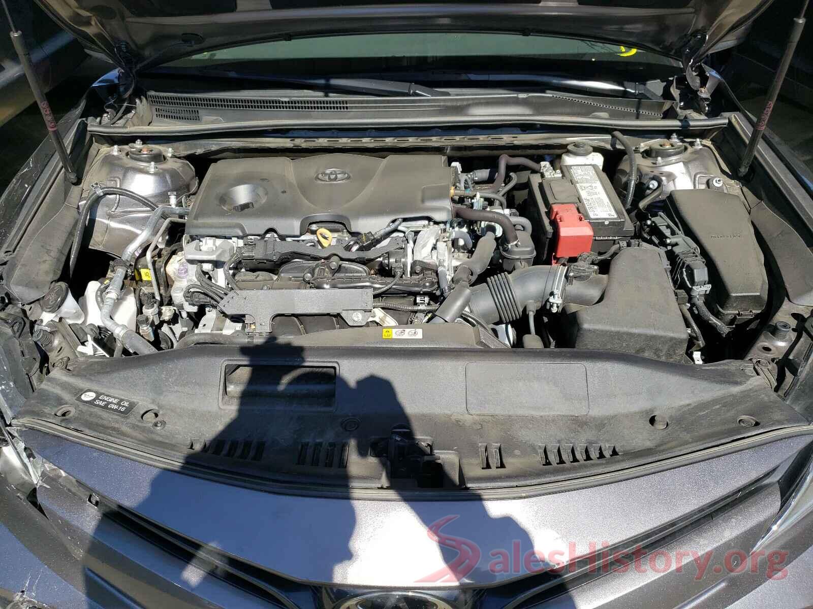 4T1C11AKXLU920386 2020 TOYOTA CAMRY